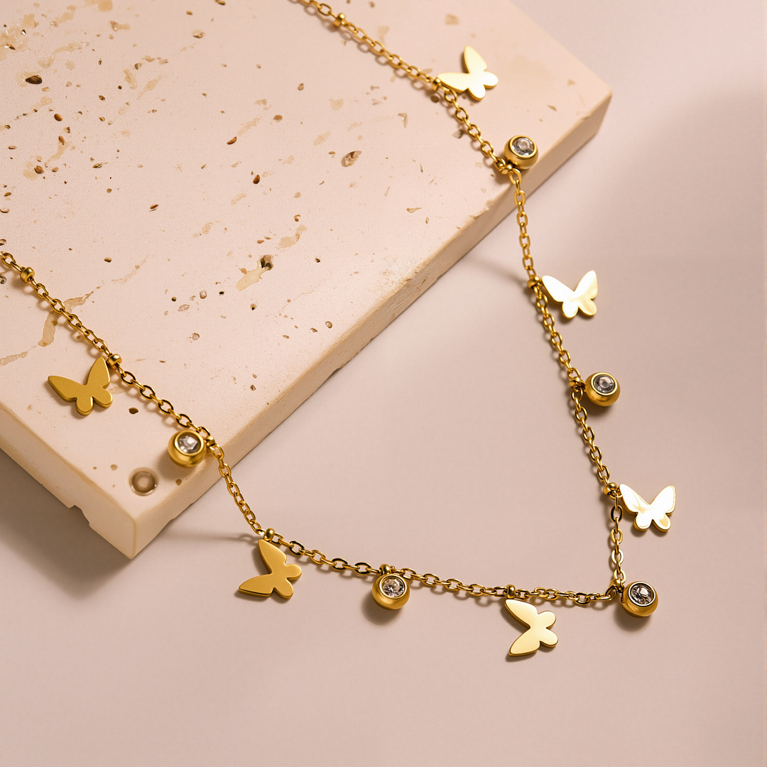 Collar de Mariposa con Borlas  - Butterfly Clasp Deployant reseña y precio
